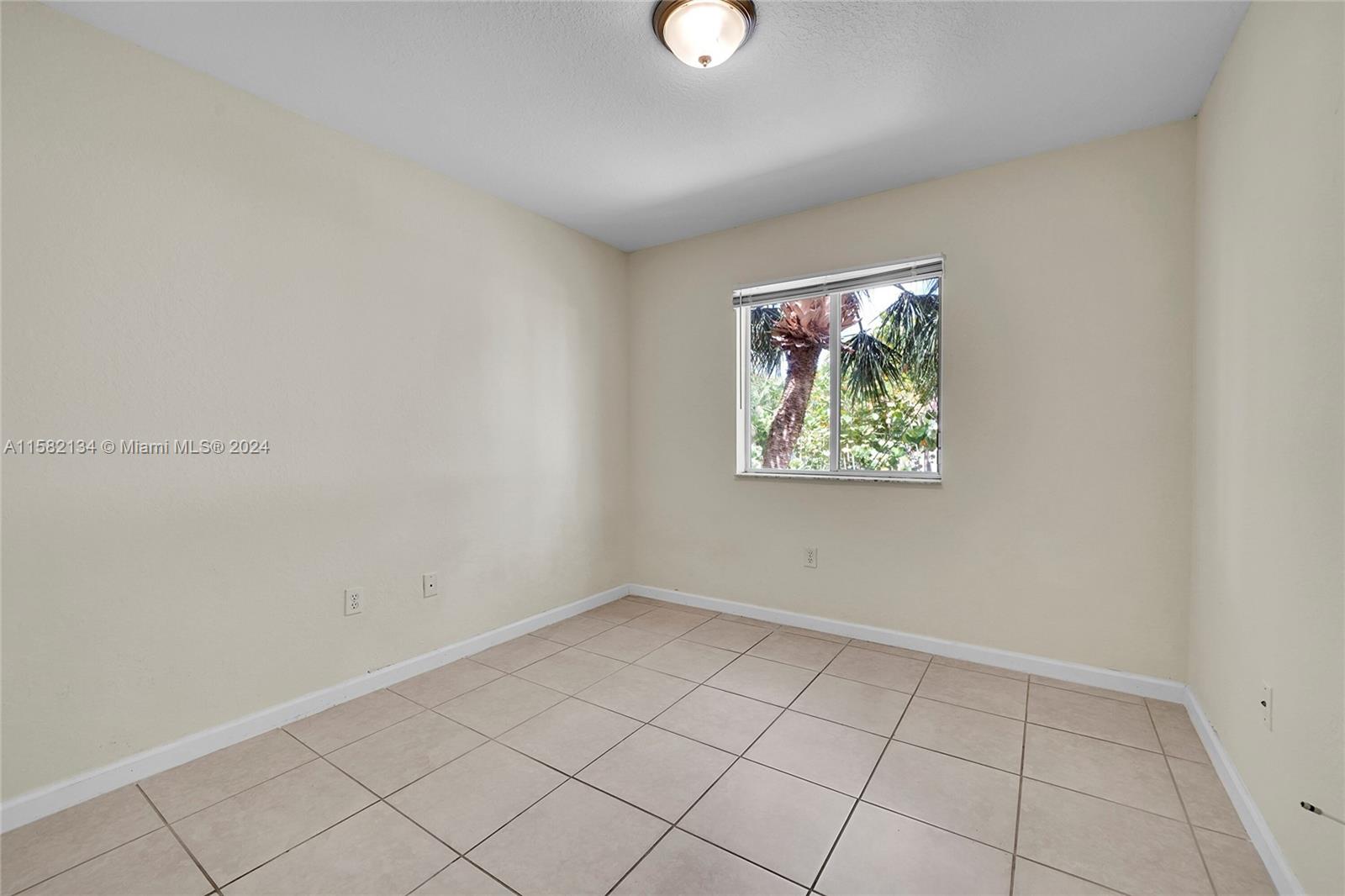 2501 SW 83rd Ter # 101