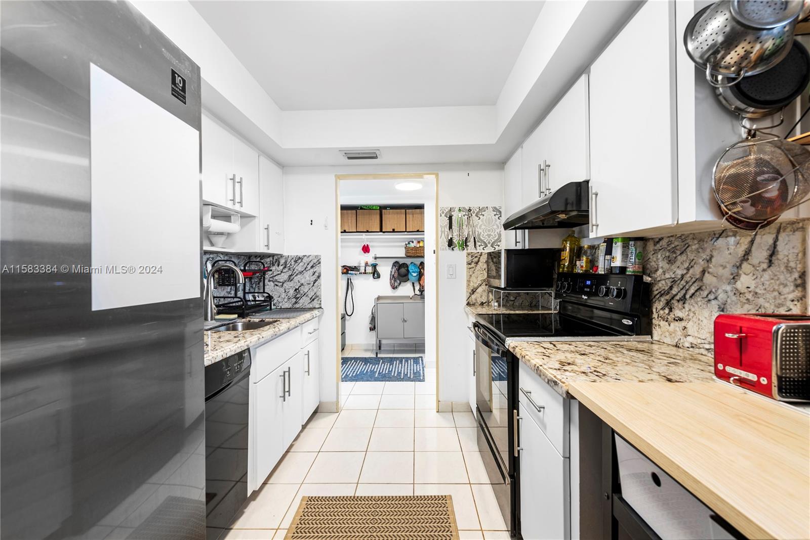 7921 Byron Ave # 405