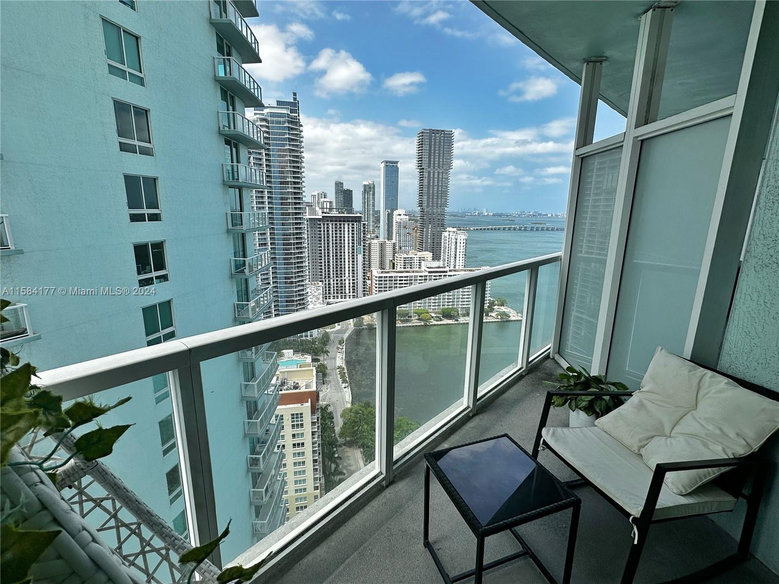 1900 N Bayshore Dr # 3210