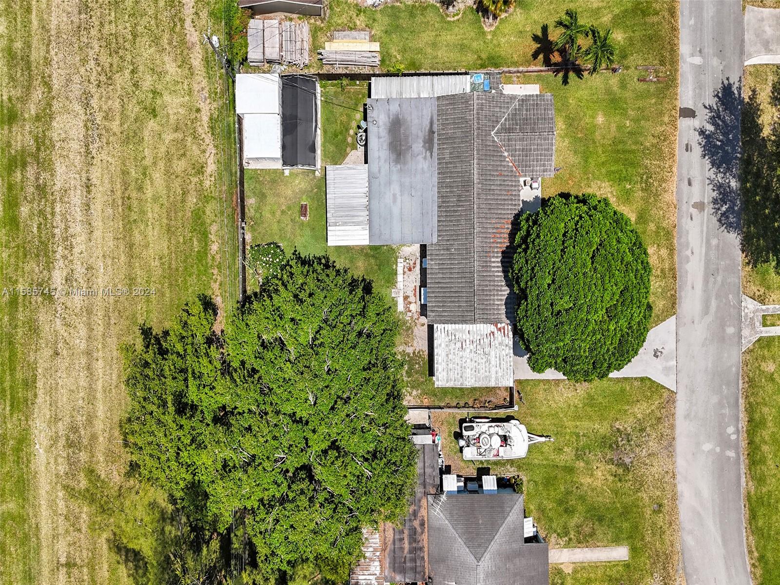 1910 SW 69th Ave