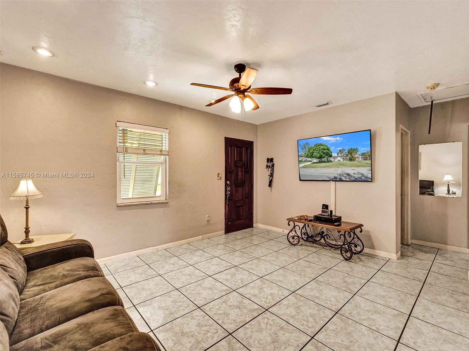 1910 SW 69th Ave
