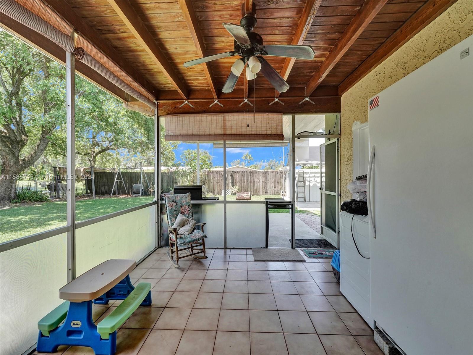 1910 SW 69th Ave