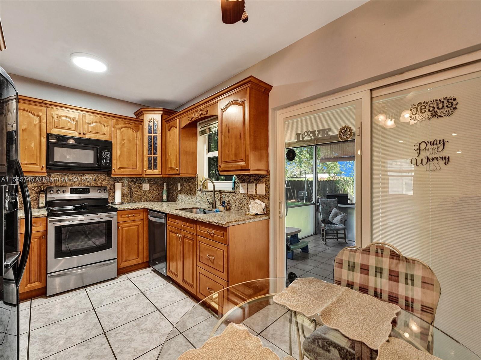 1910 SW 69th Ave