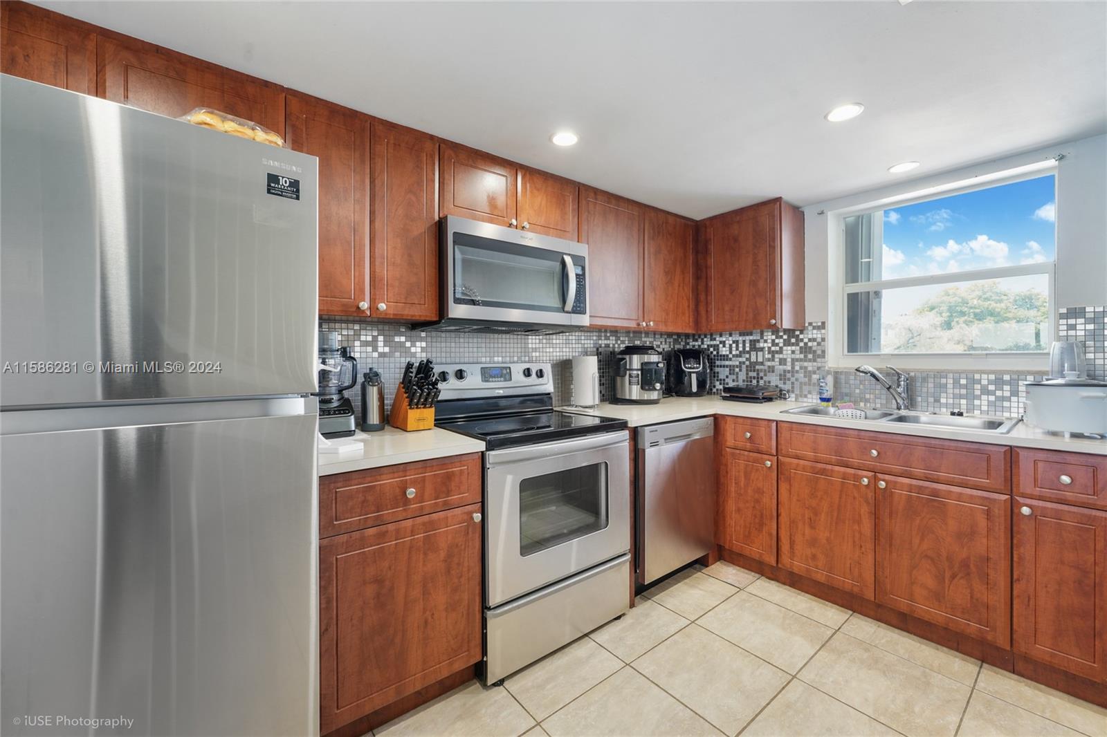 9363 Fontainebleau Blvd # H214