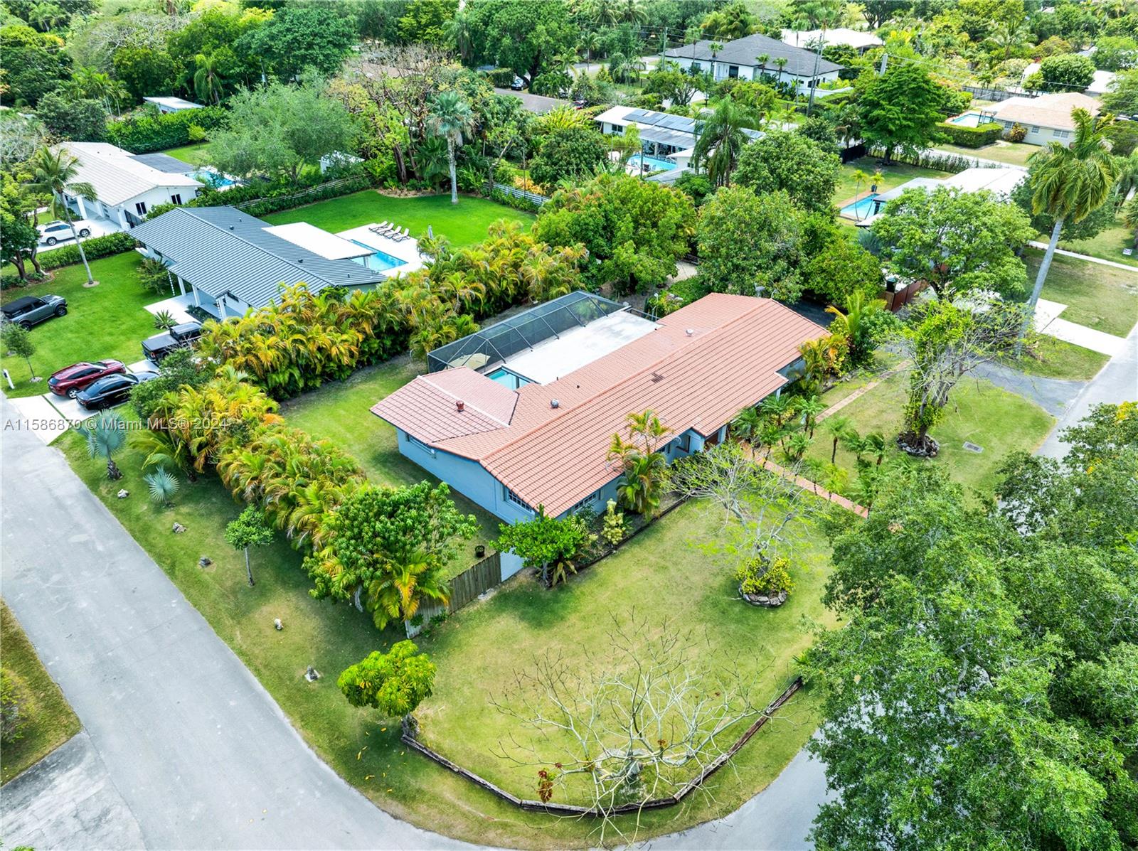 8250 SW 130th St