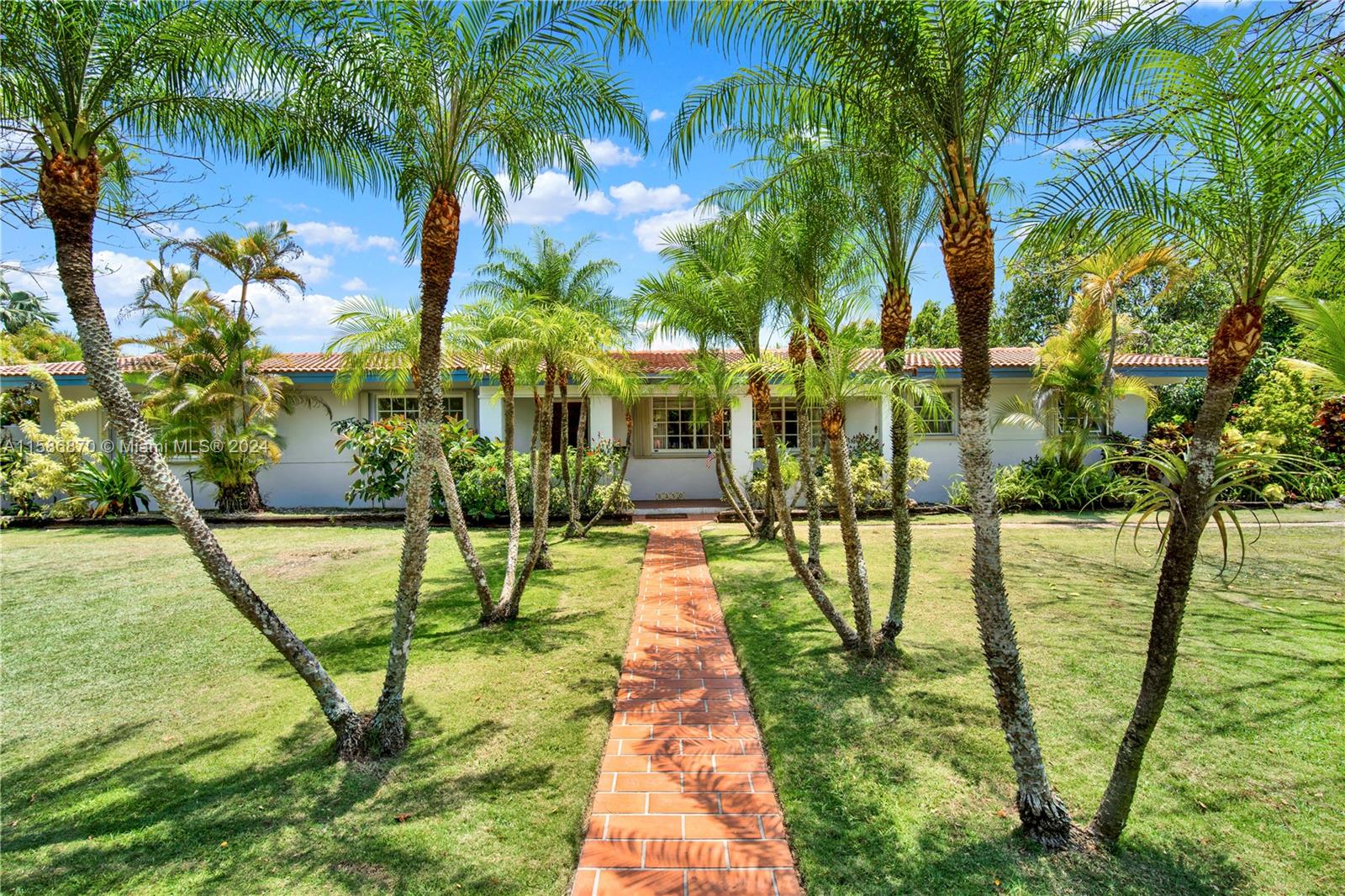 8250 SW 130th St