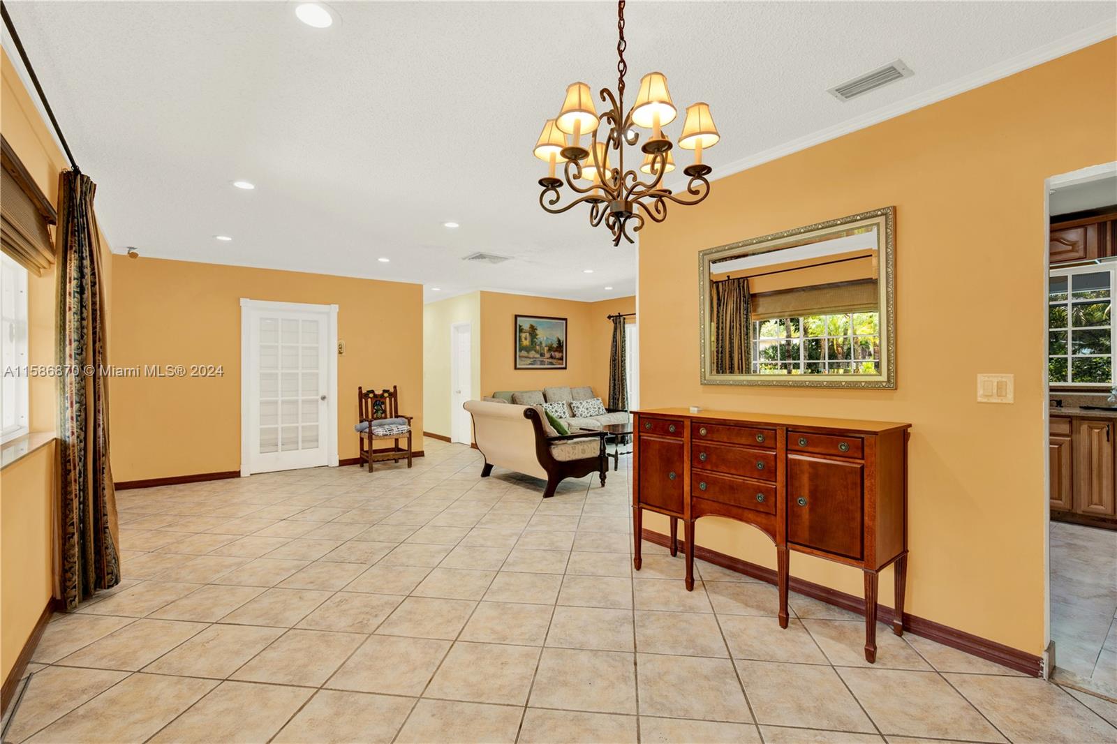8250 SW 130th St