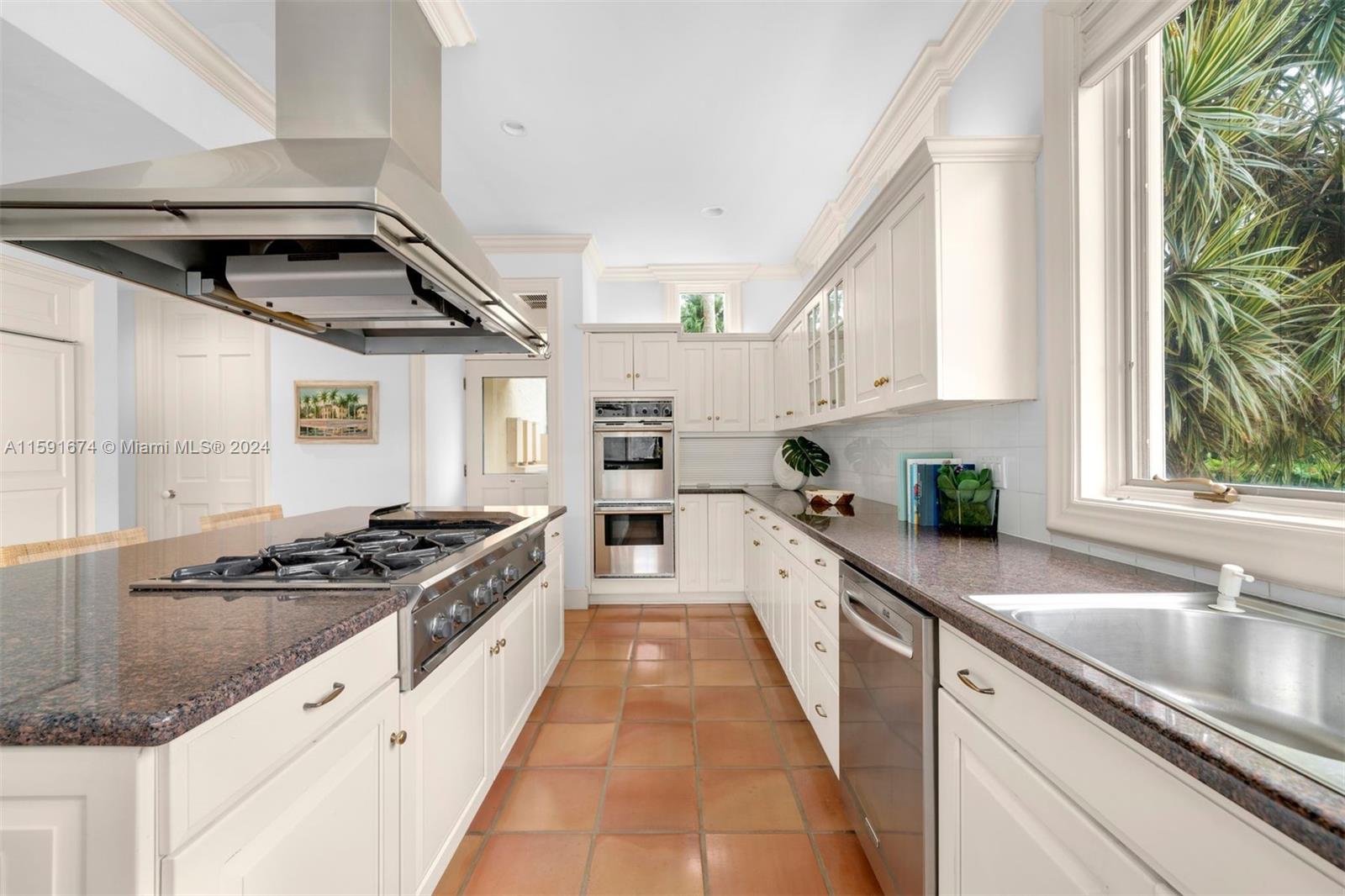 185 Cocoplum Rd
