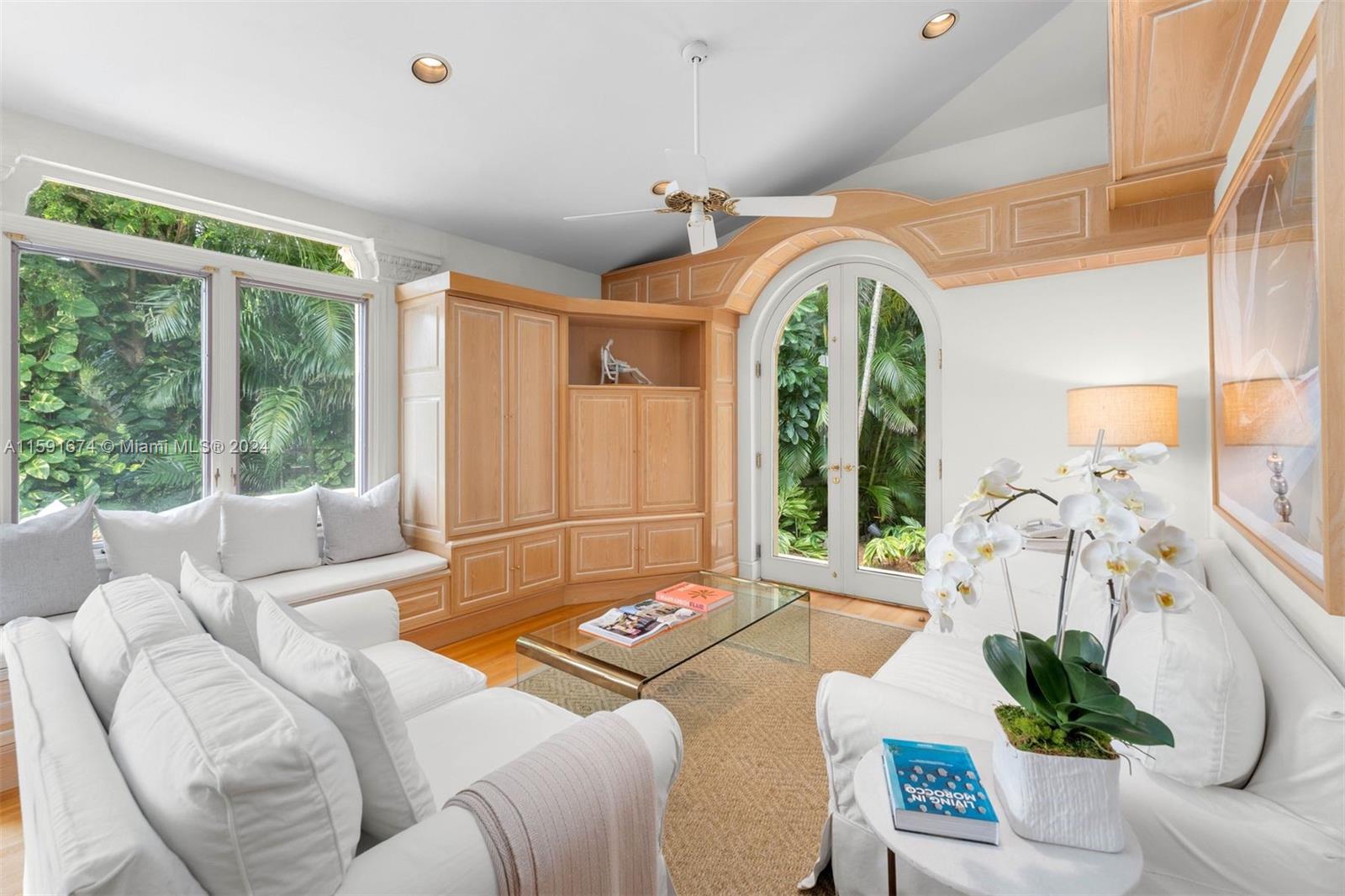 185 Cocoplum Rd