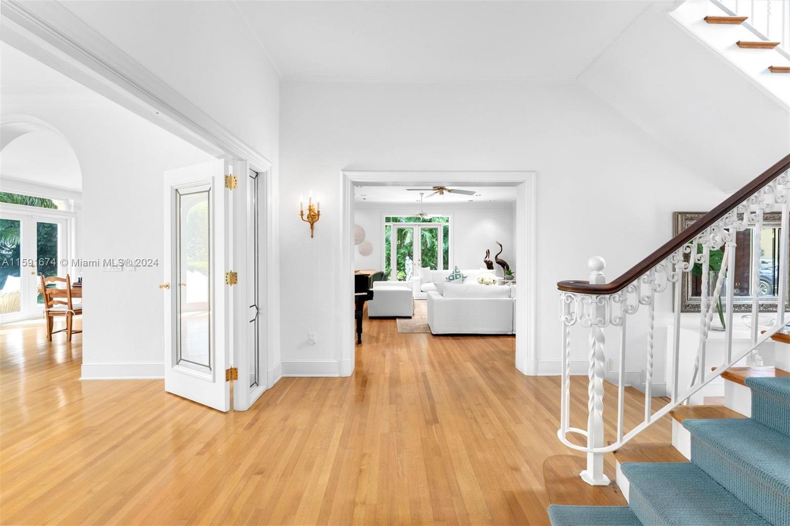185 Cocoplum Rd