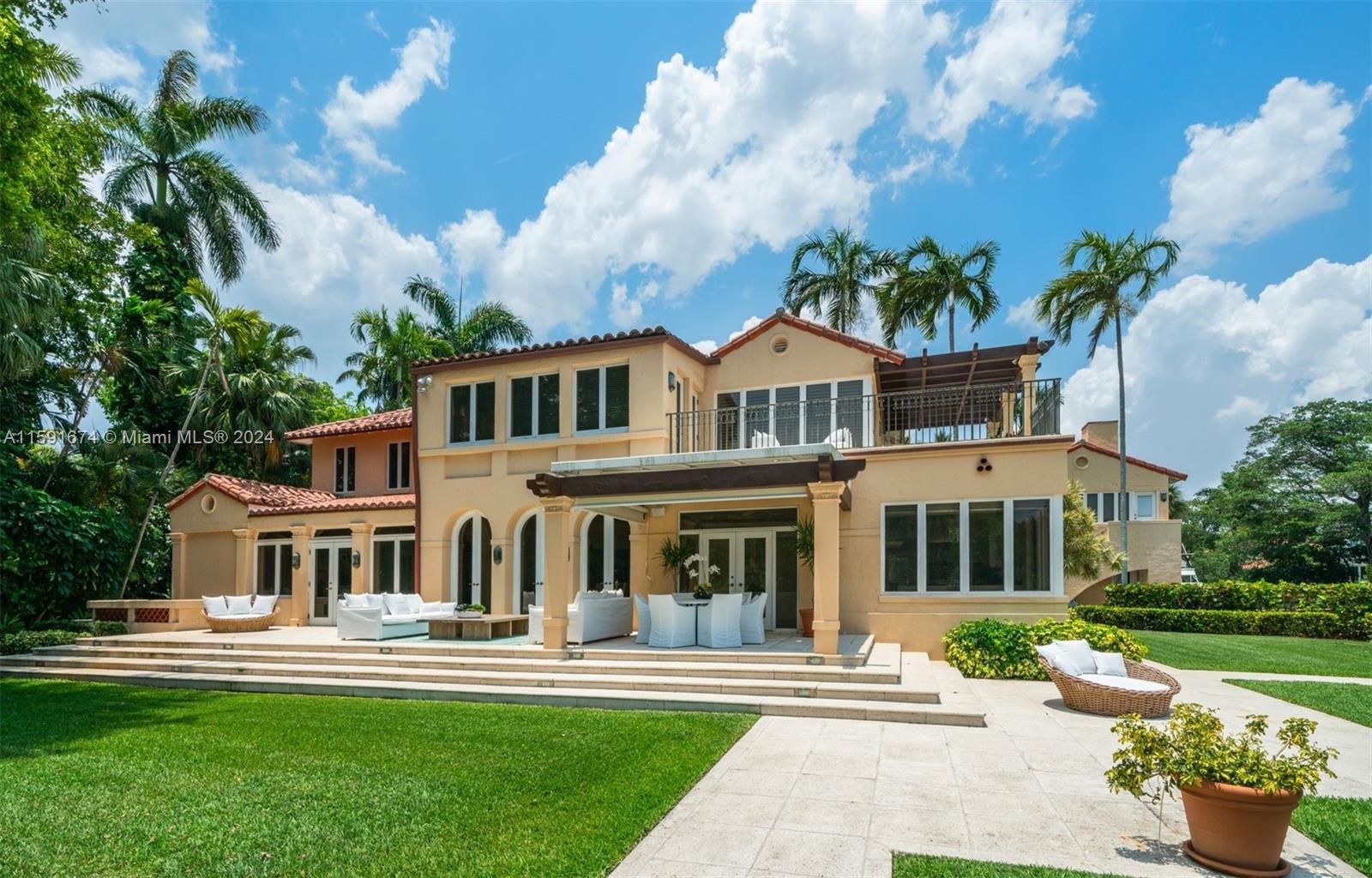185 Cocoplum Rd