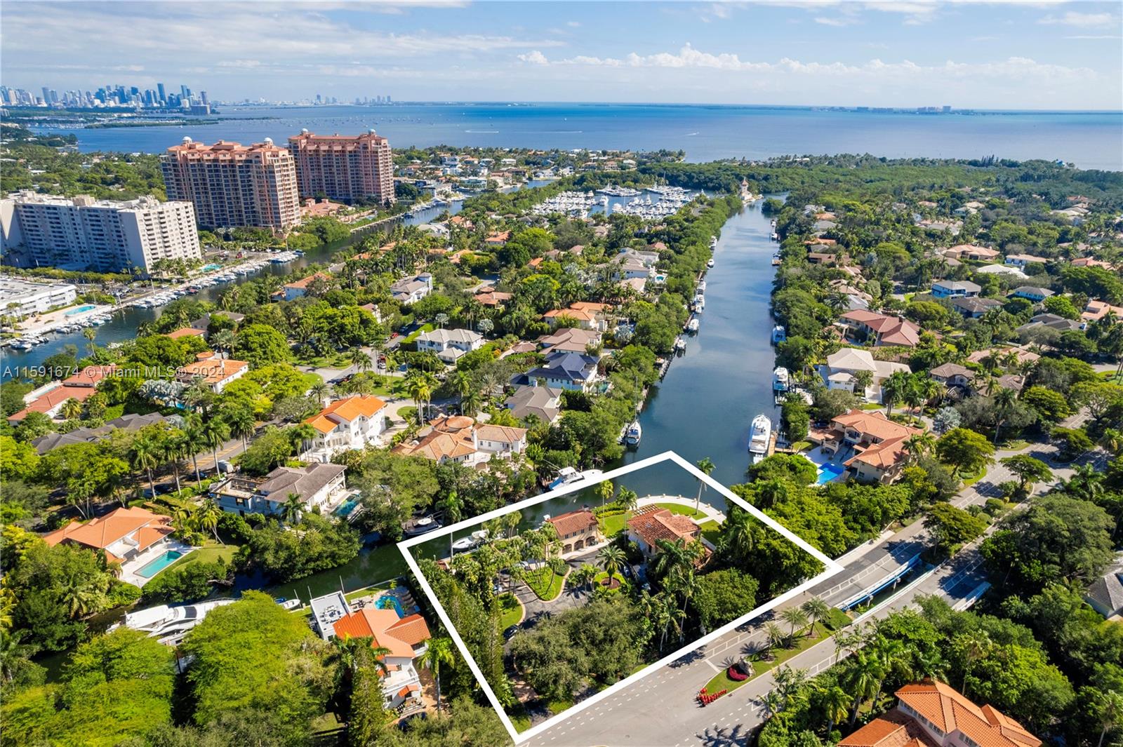 185 Cocoplum Rd