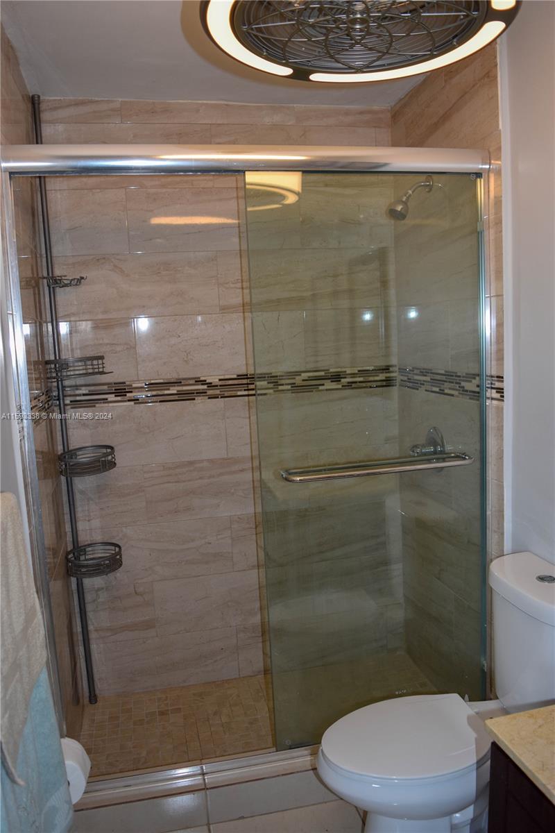 1001 NE 166th St # 0