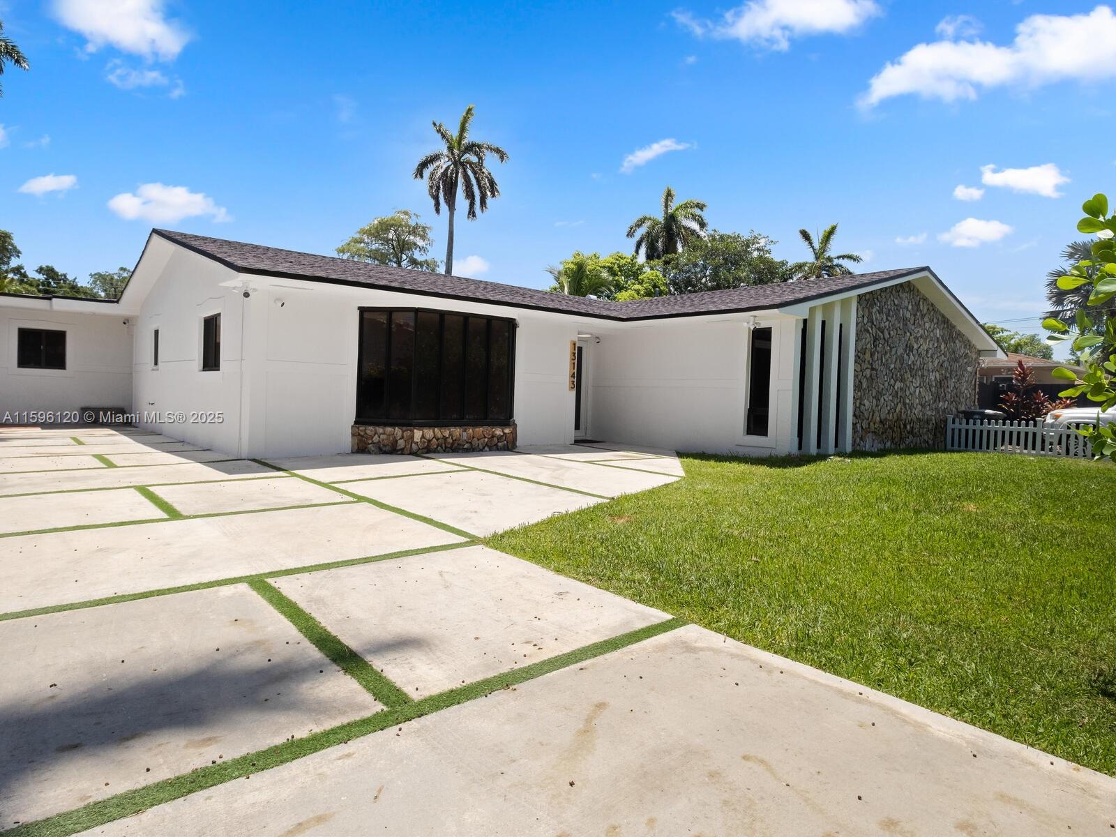 13141 NE 3rd Ave
