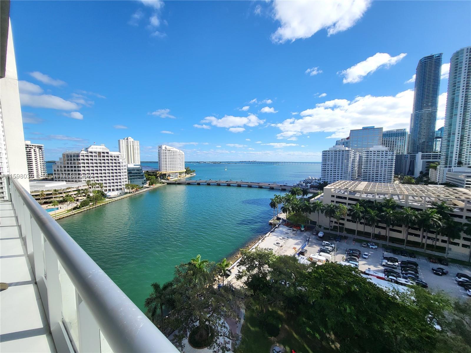 495 Brickell Ave # 1401