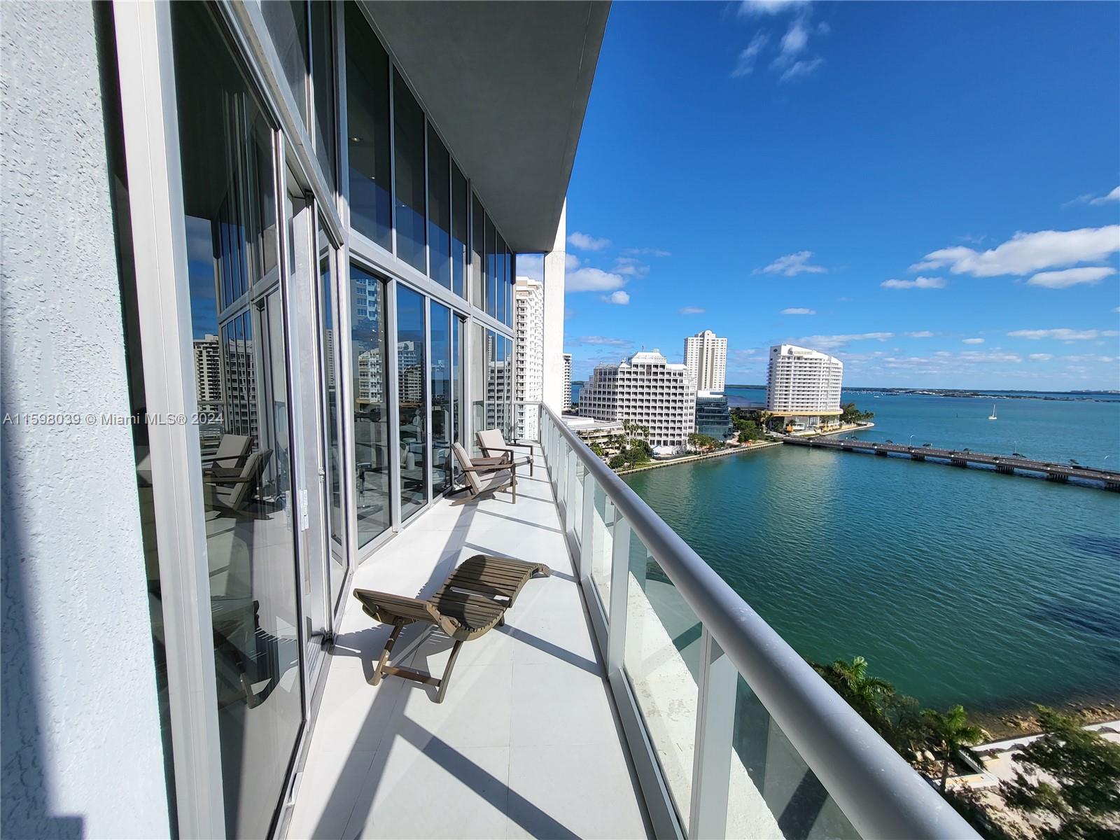 495 Brickell Ave # 1401