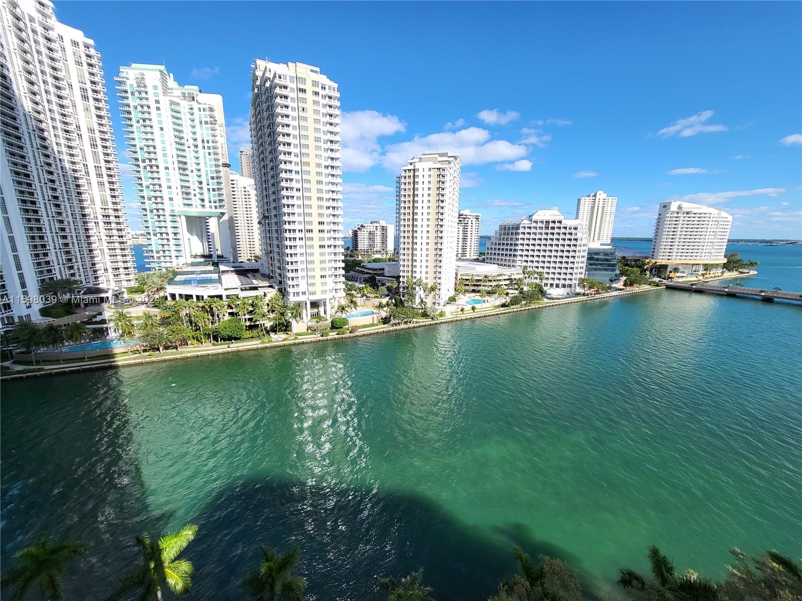 495 Brickell Ave # 1401