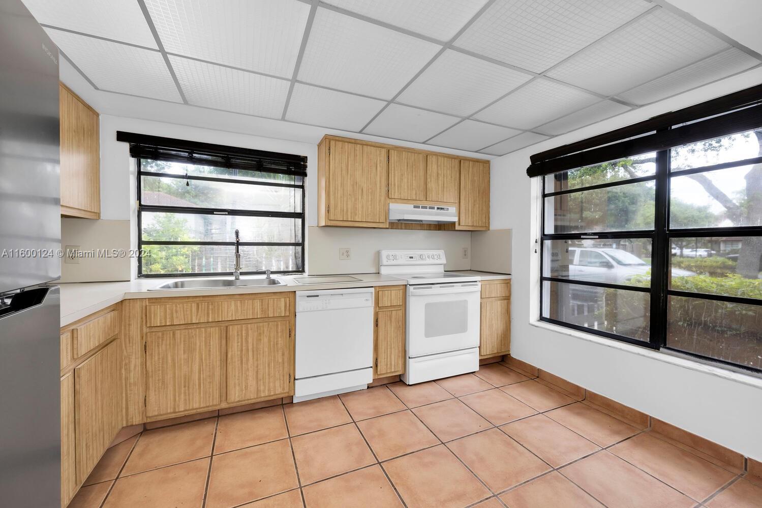 11024 SW 132nd Ct # 1 Unit: 38-1