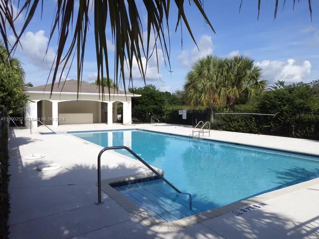 1103 Gigon Ct
