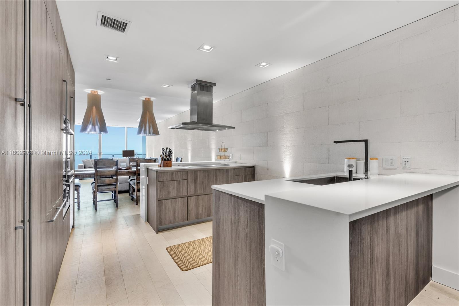 350 Ocean Dr # 1206N