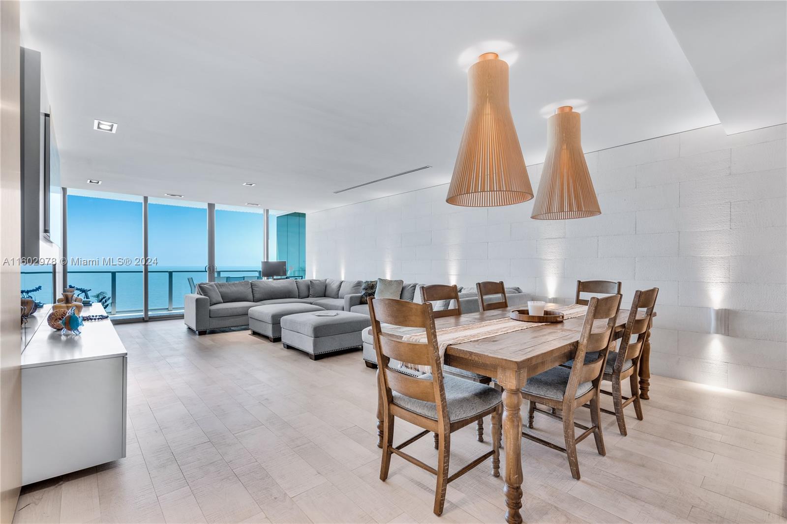 350 Ocean Dr # 1206N