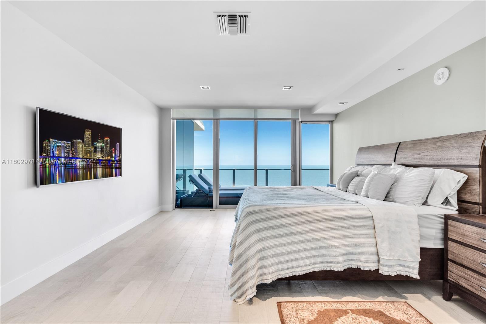 350 Ocean Dr # 1206N