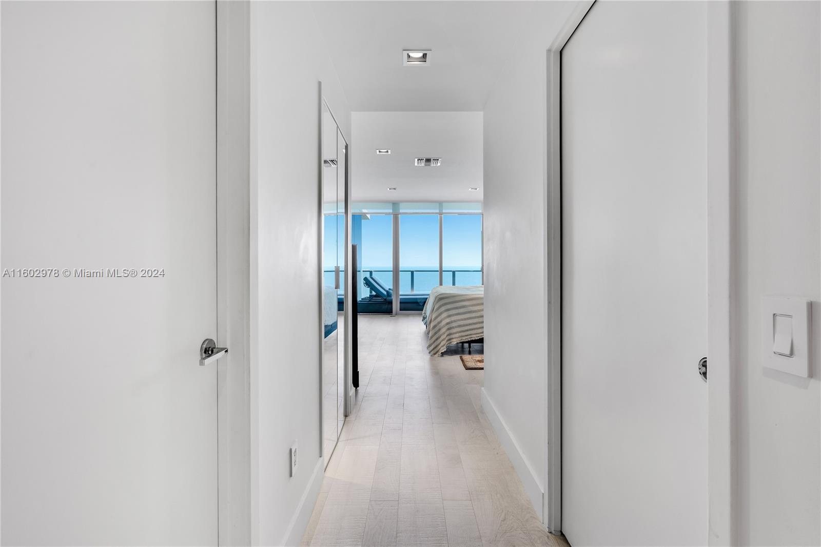 350 Ocean Dr # 1206N