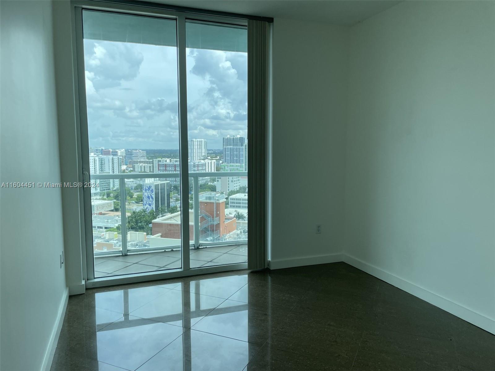 1900 N Bayshore Dr # 2112
