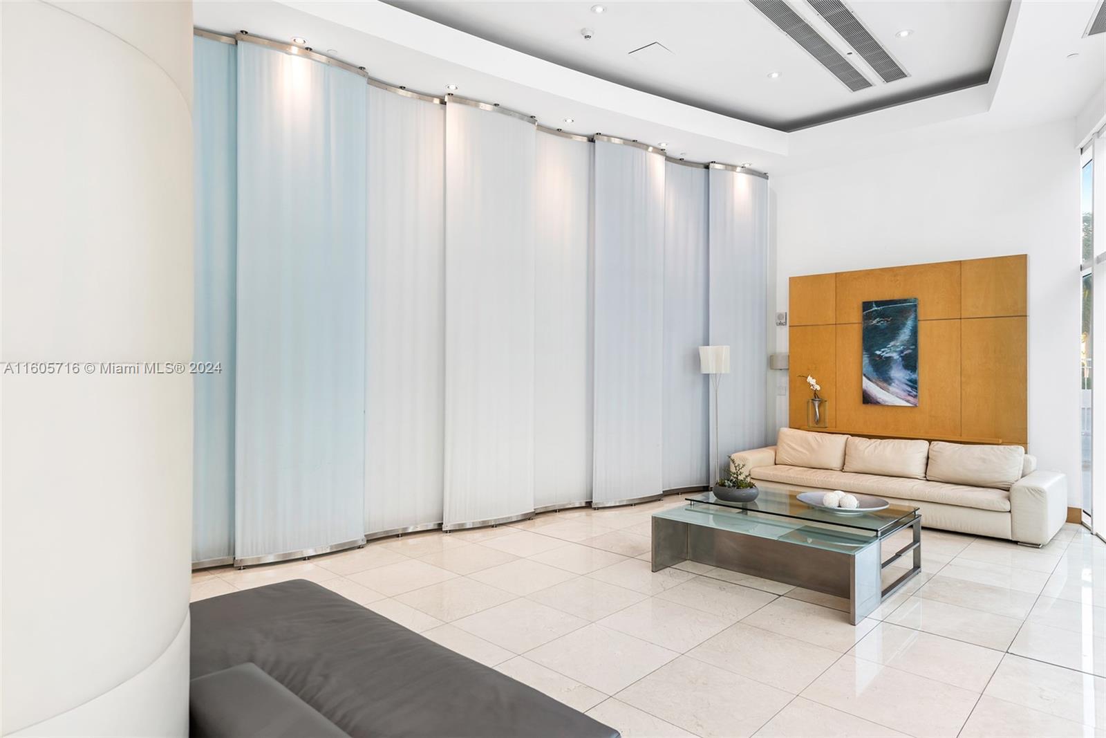2101 Brickell Ave Unit: CU1