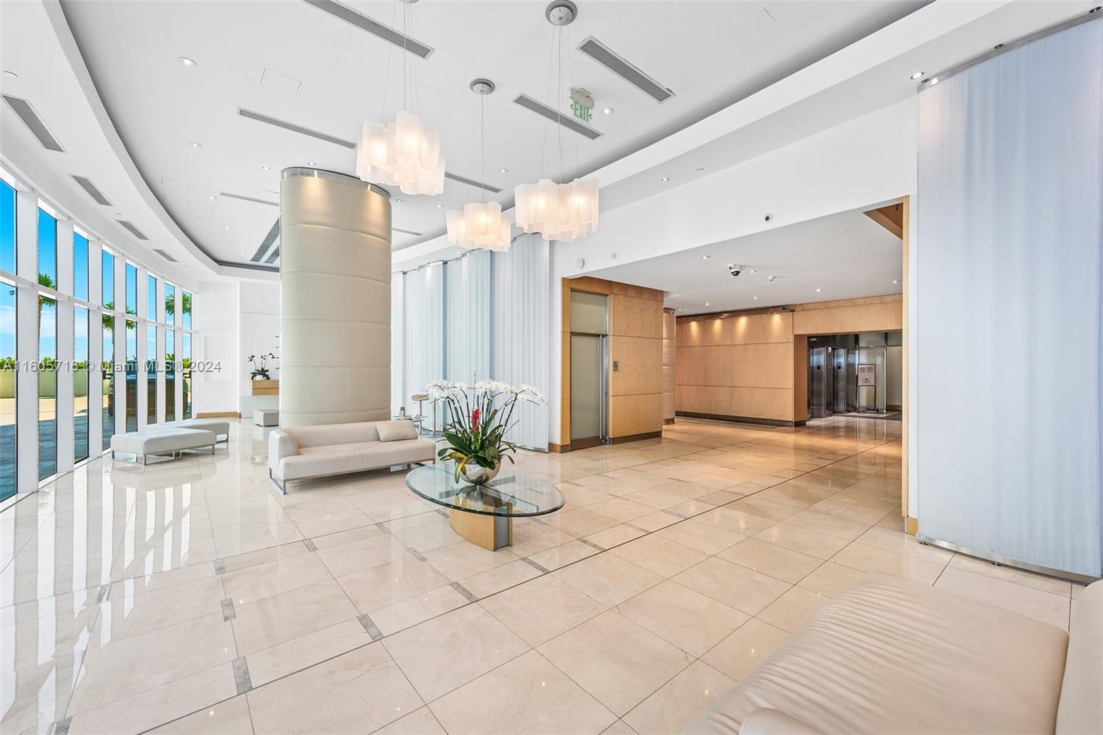 2101 Brickell Ave Unit: CU1