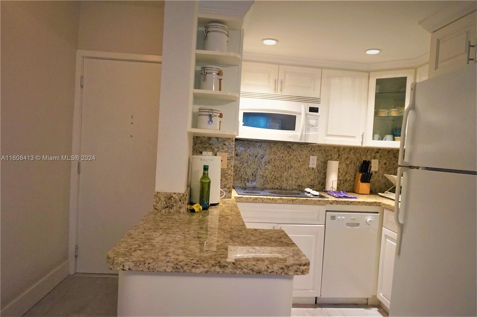 301 Sunrise Dr # 3C