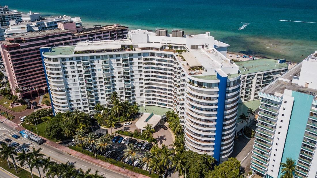5161 Collins Ave # 414