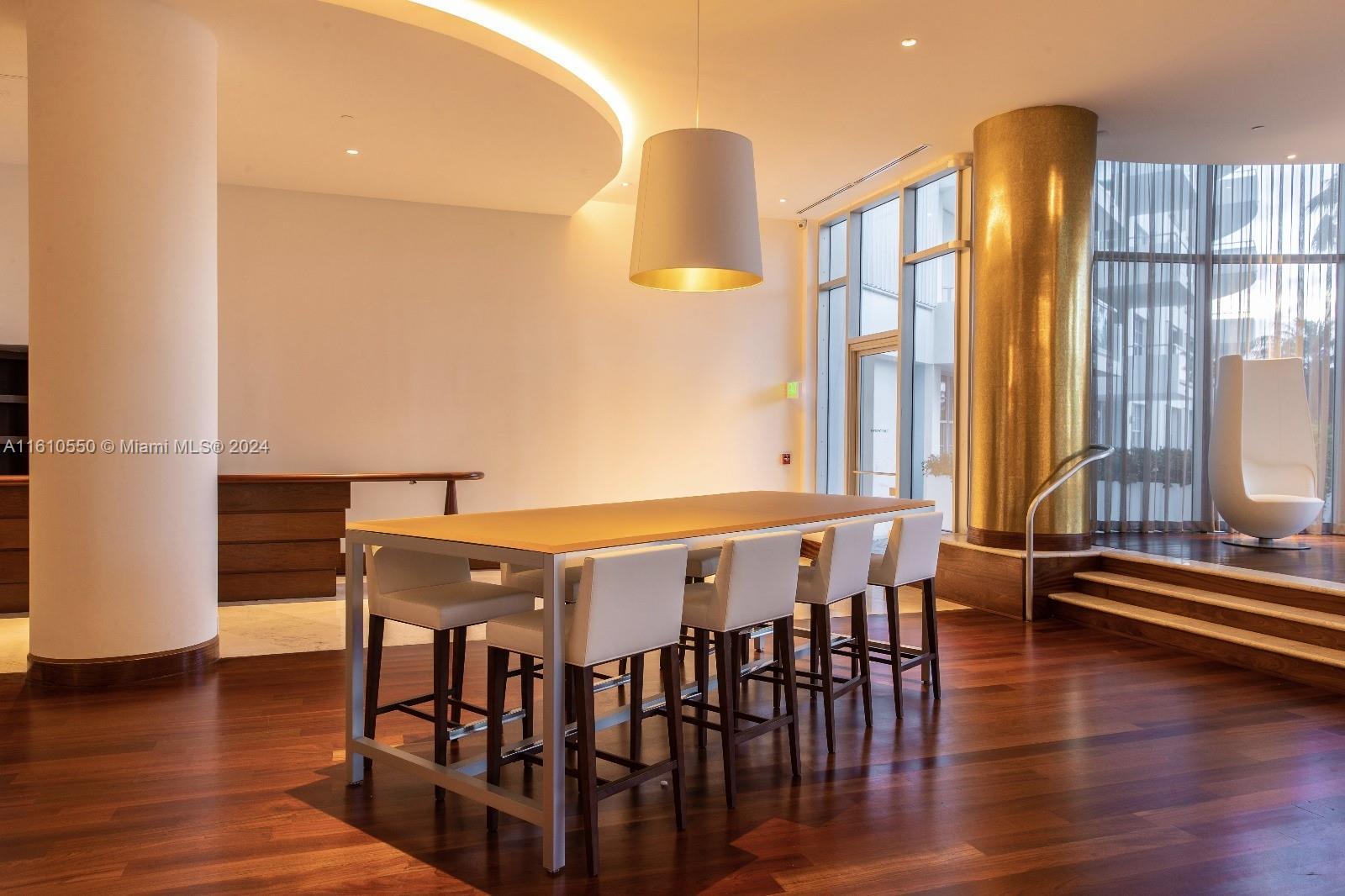 5161 Collins Ave # 414