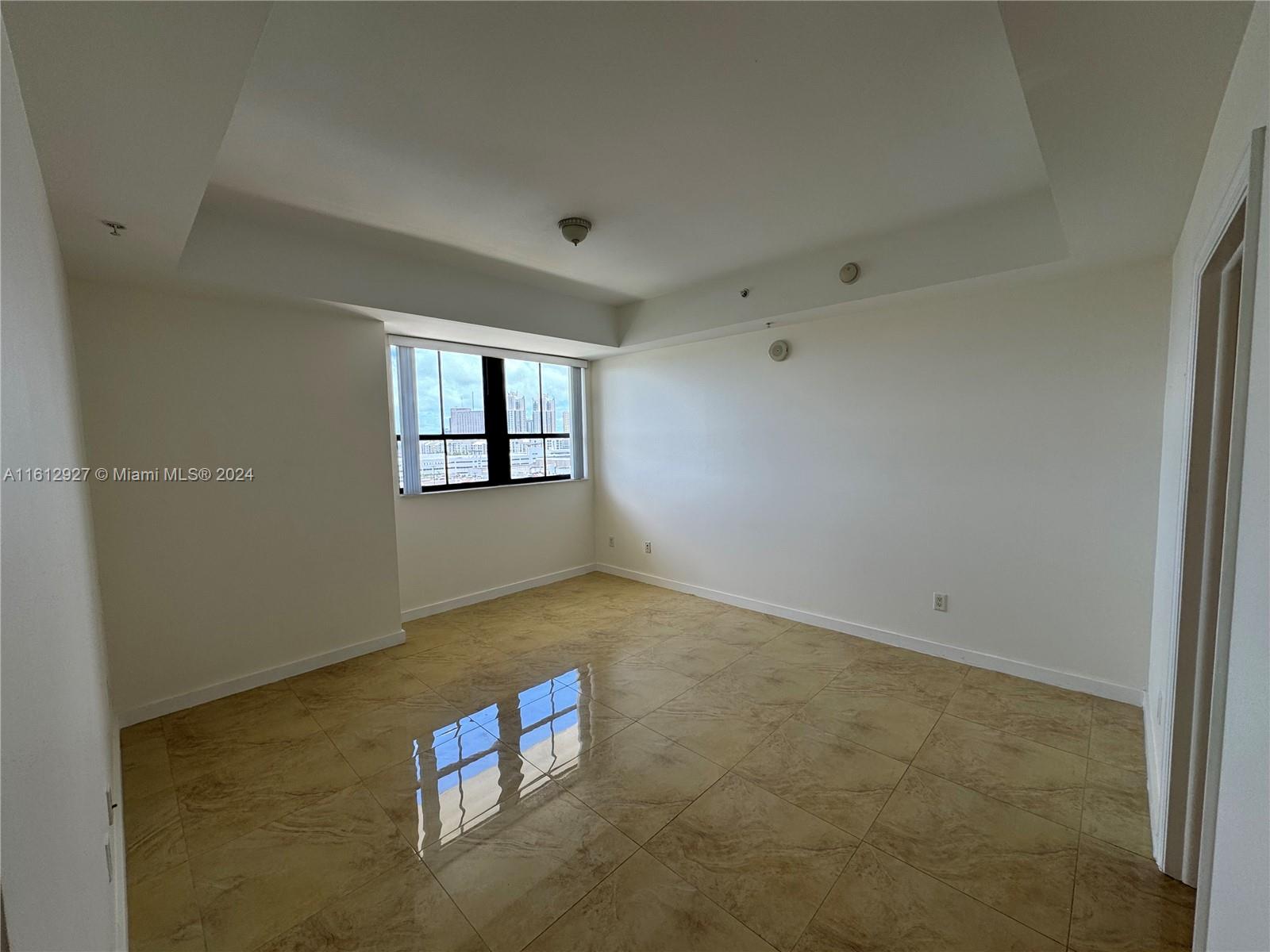 8390 SW 72nd Ave # 804