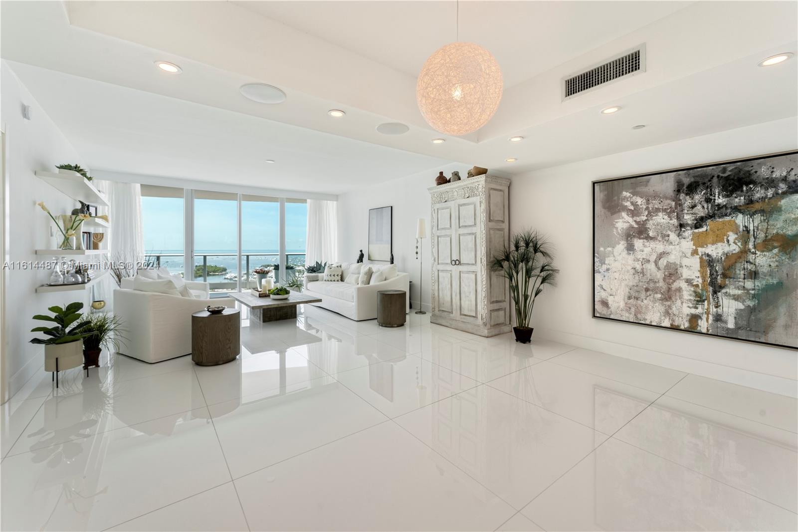 2627 S Bayshore Dr # 1704