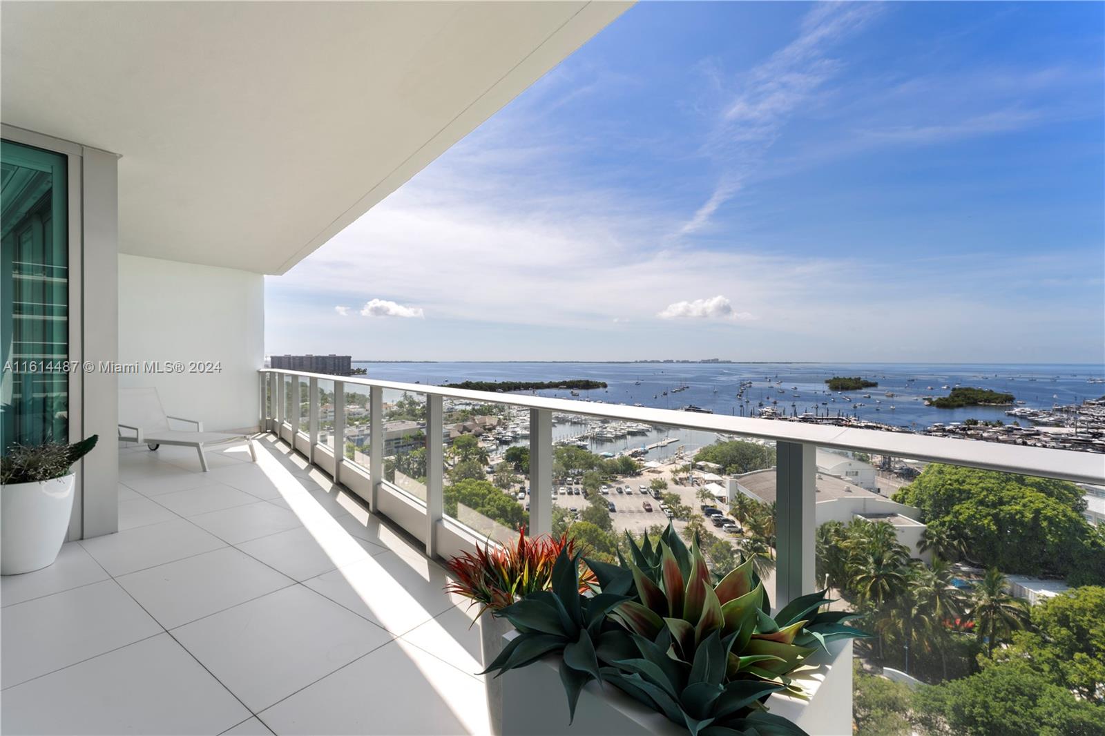 2627 S Bayshore Dr # 1704