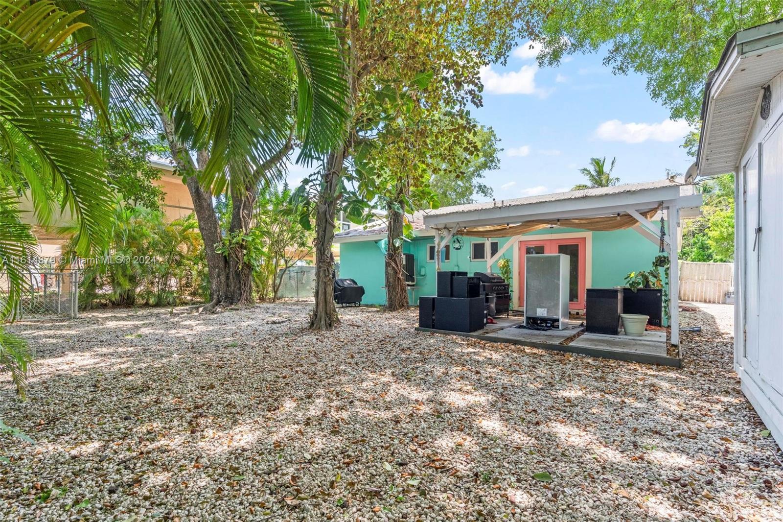 288 Gardenia St