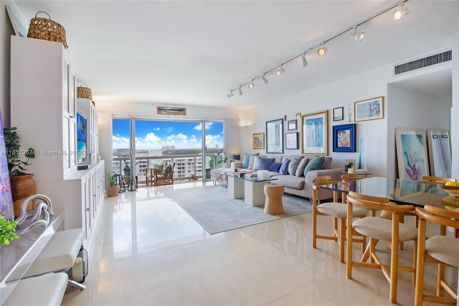 2451 Brickell Ave # 16B