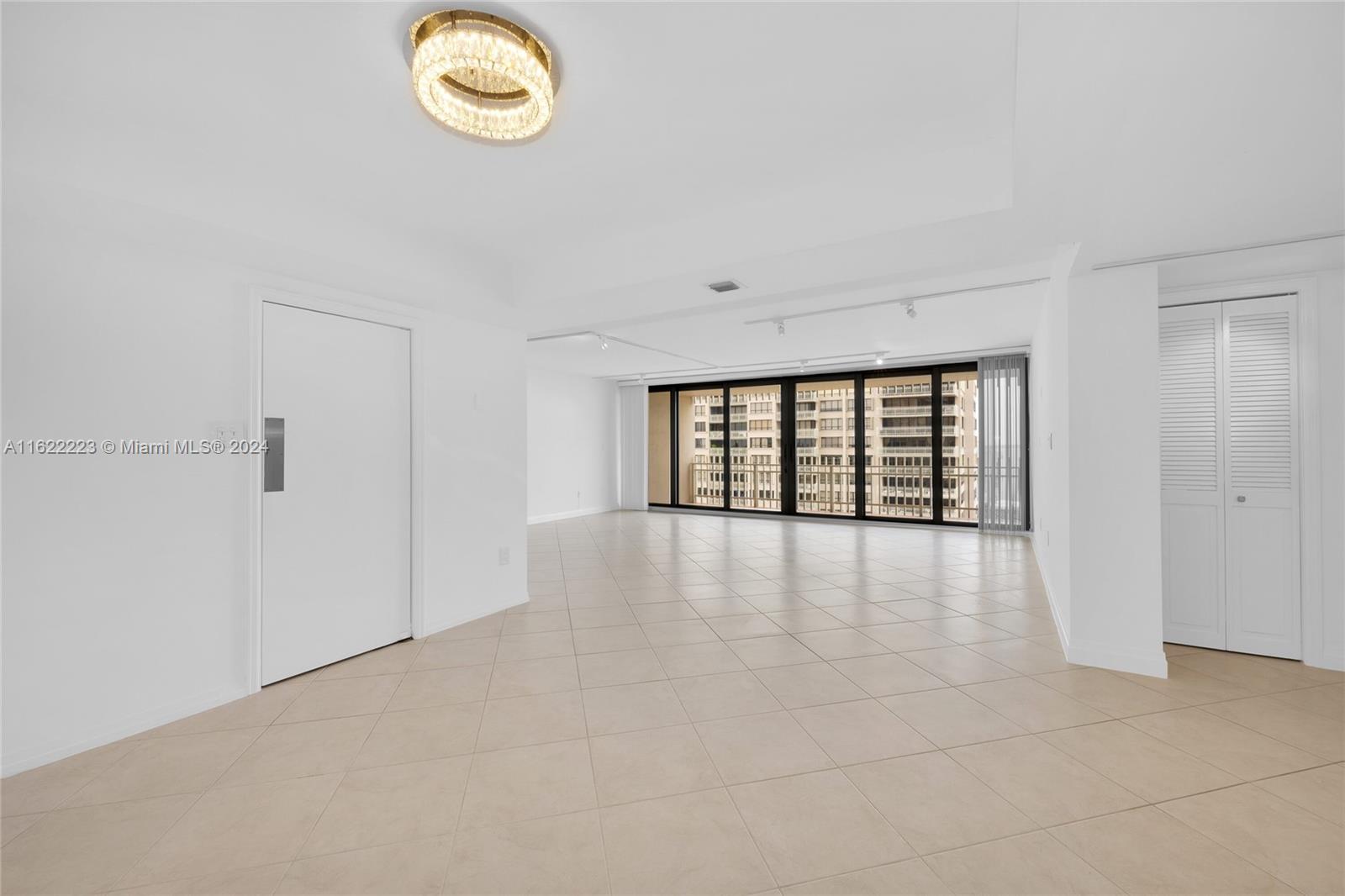 2 Grove Isle Dr # B907