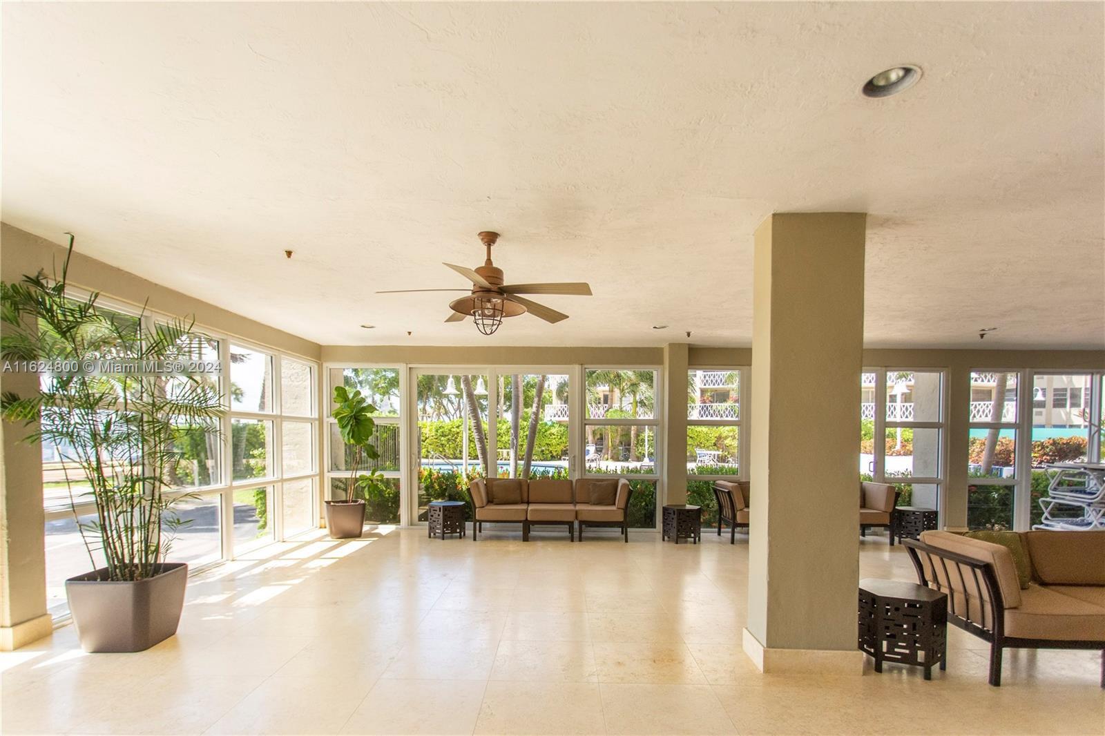 1420 Brickell Bay Dr # 1604B