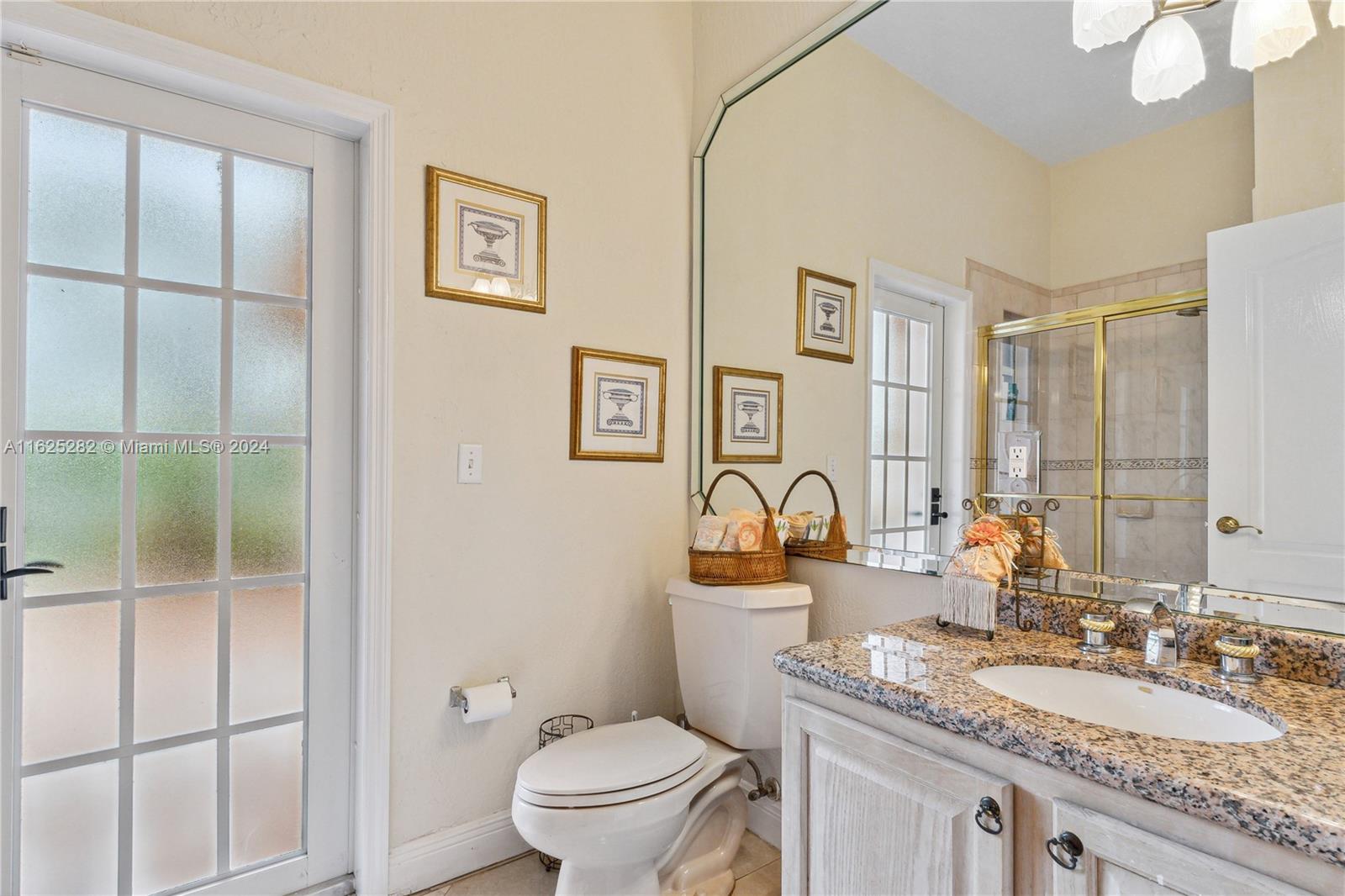 10800 SW 135th Ter