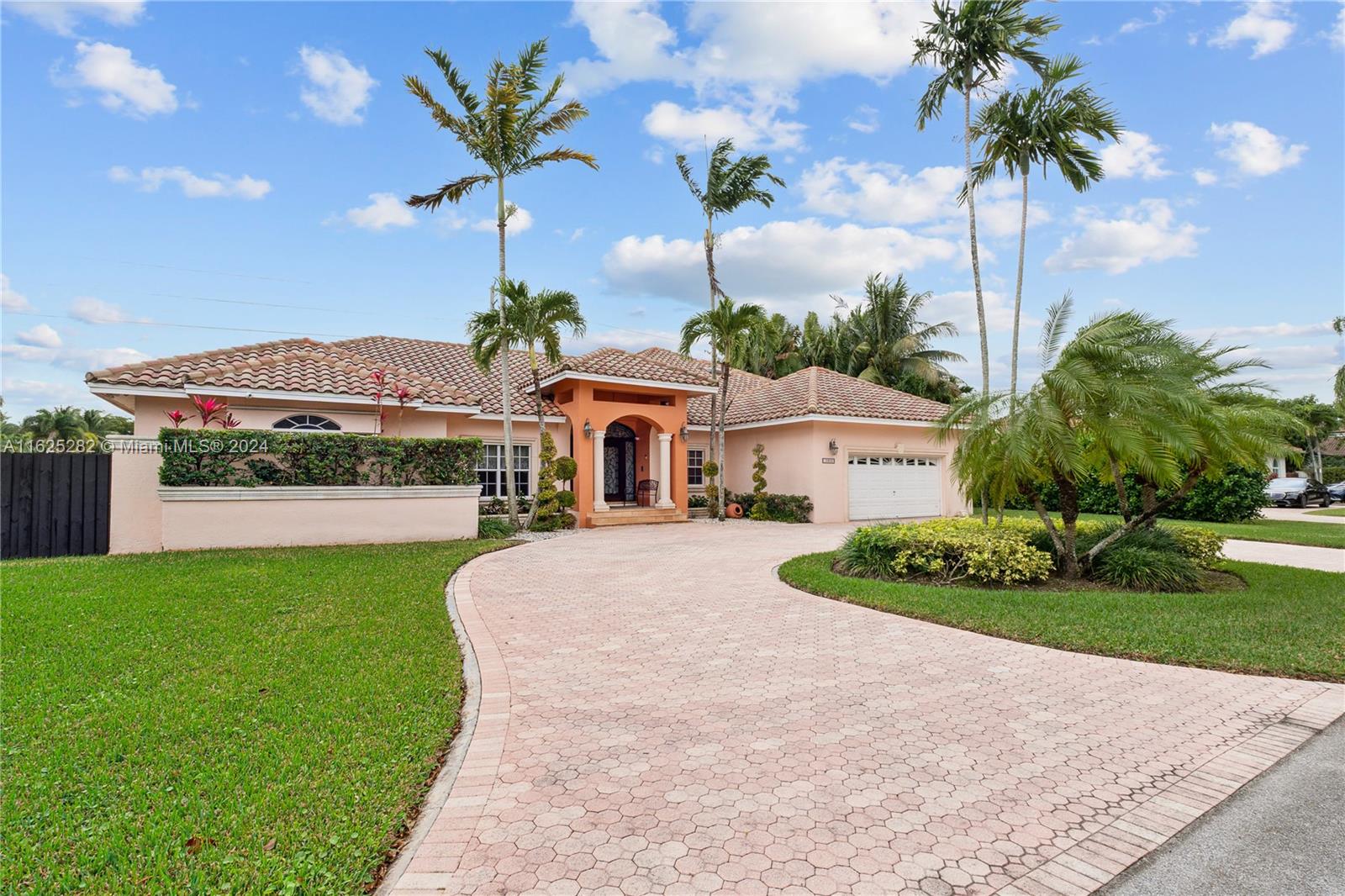 10800 SW 135th Ter