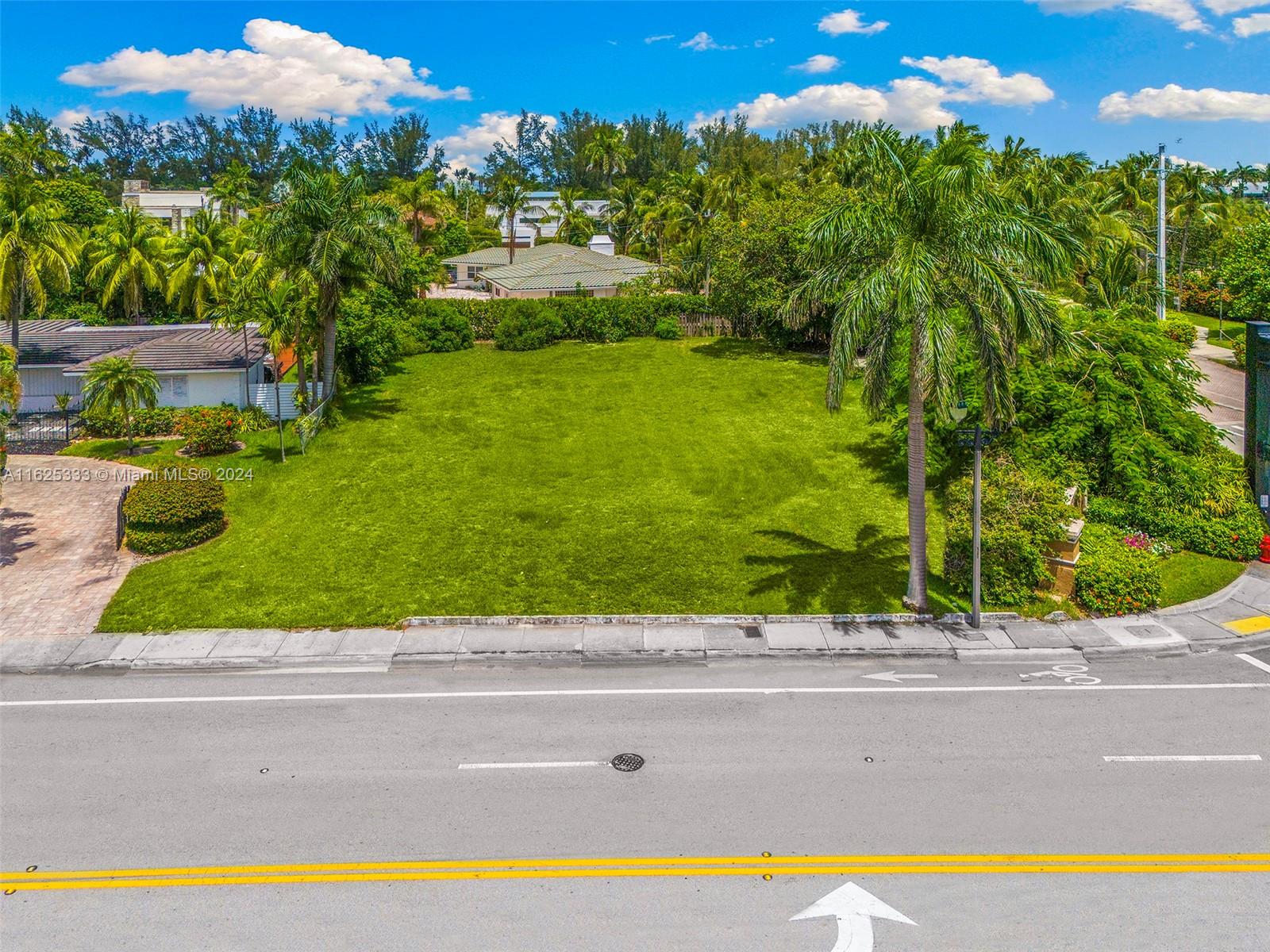 2717 Harbor Beach Pkwy