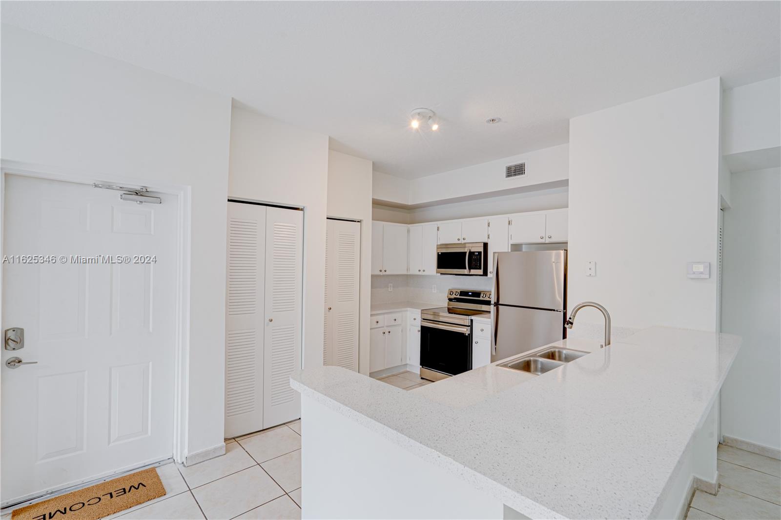 7300 NW 114 Ave # 6 Unit: 209-6