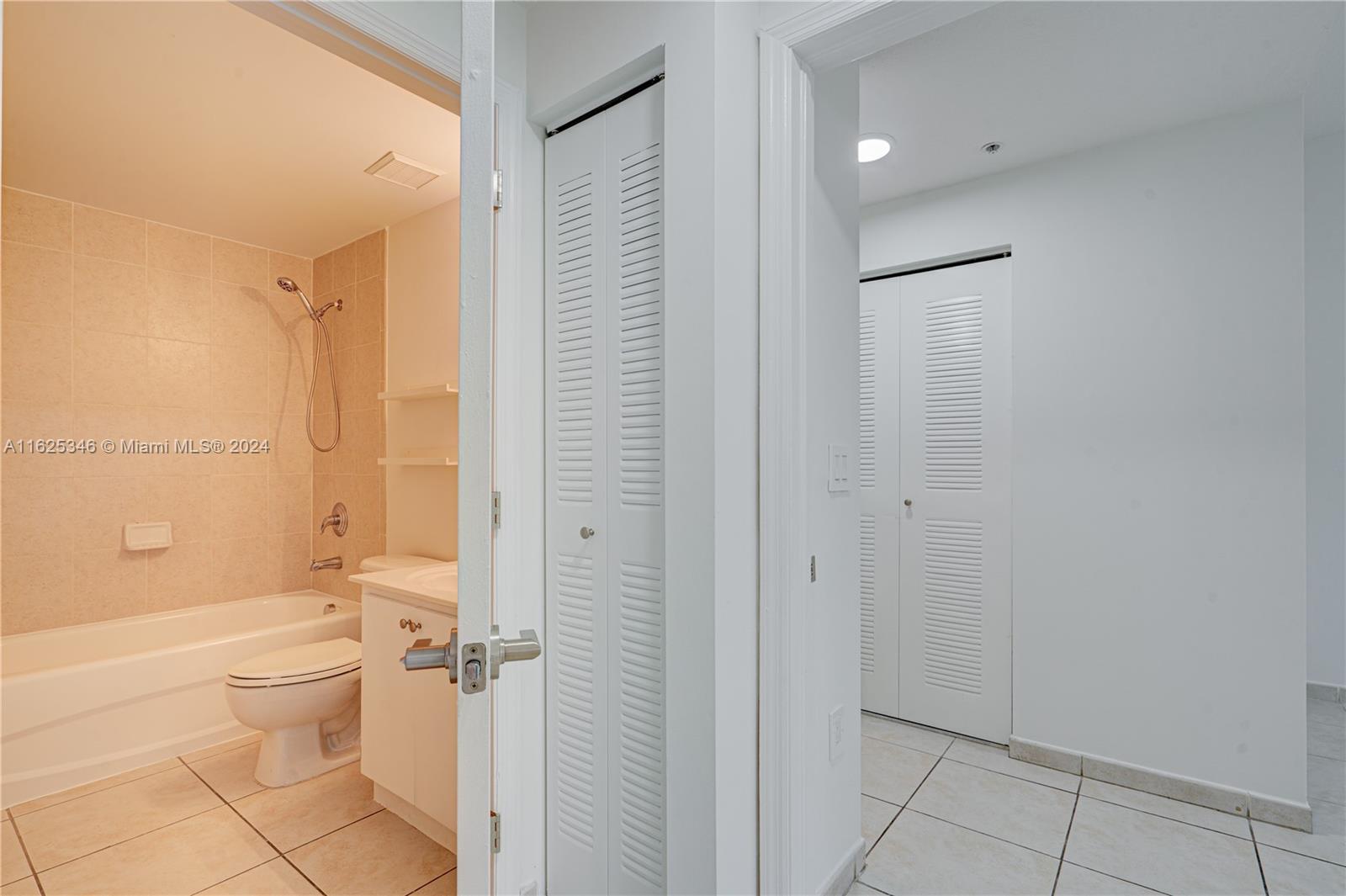 7300 NW 114 Ave # 6 Unit: 209-6