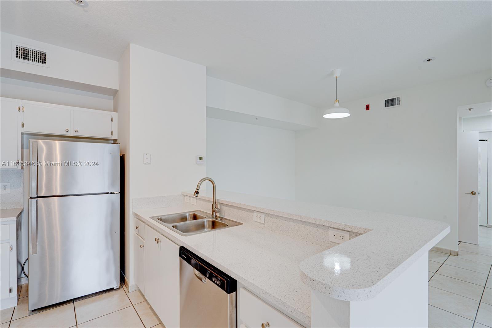 7300 NW 114 Ave # 6 Unit: 209-6