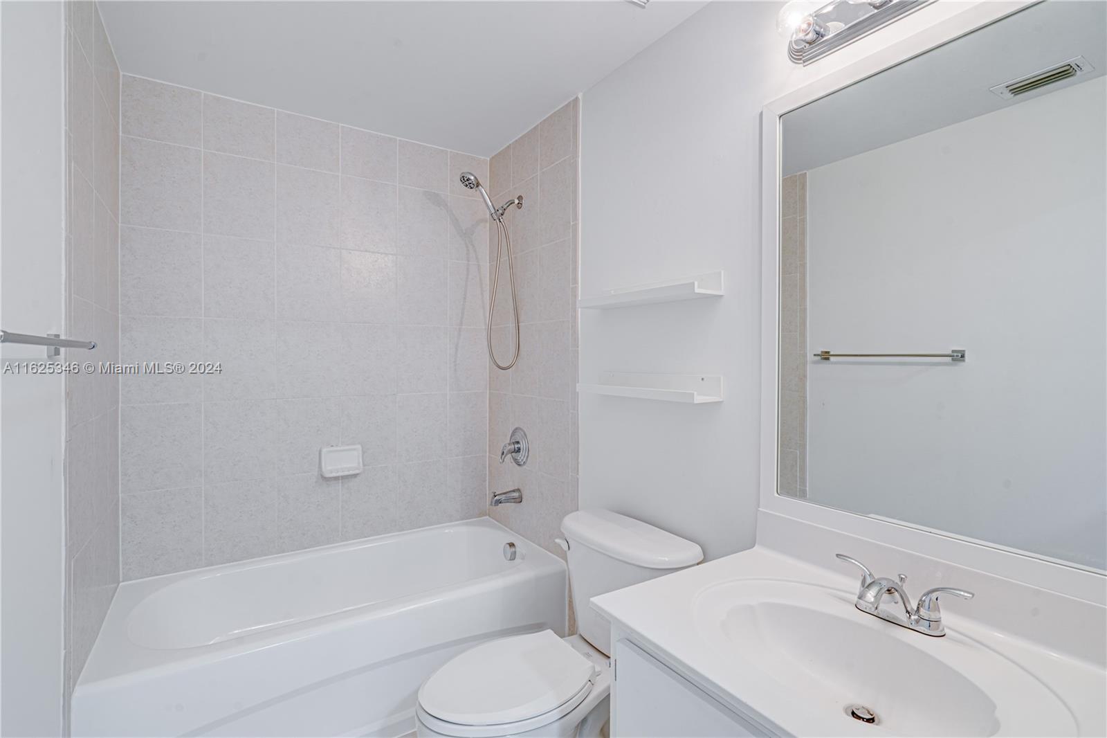 7300 NW 114 Ave # 6 Unit: 209-6