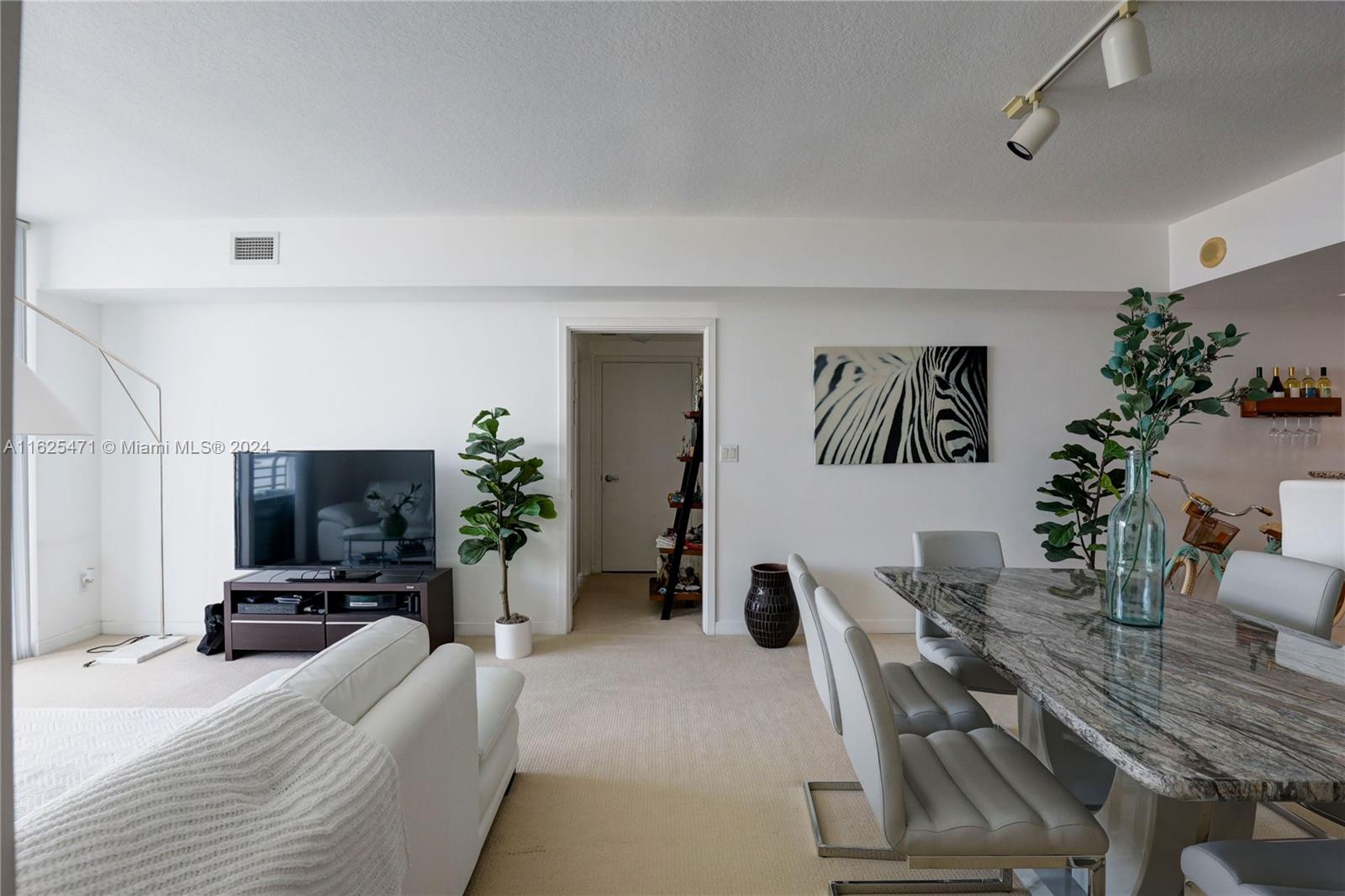 335 S Biscayne Blvd # 3607