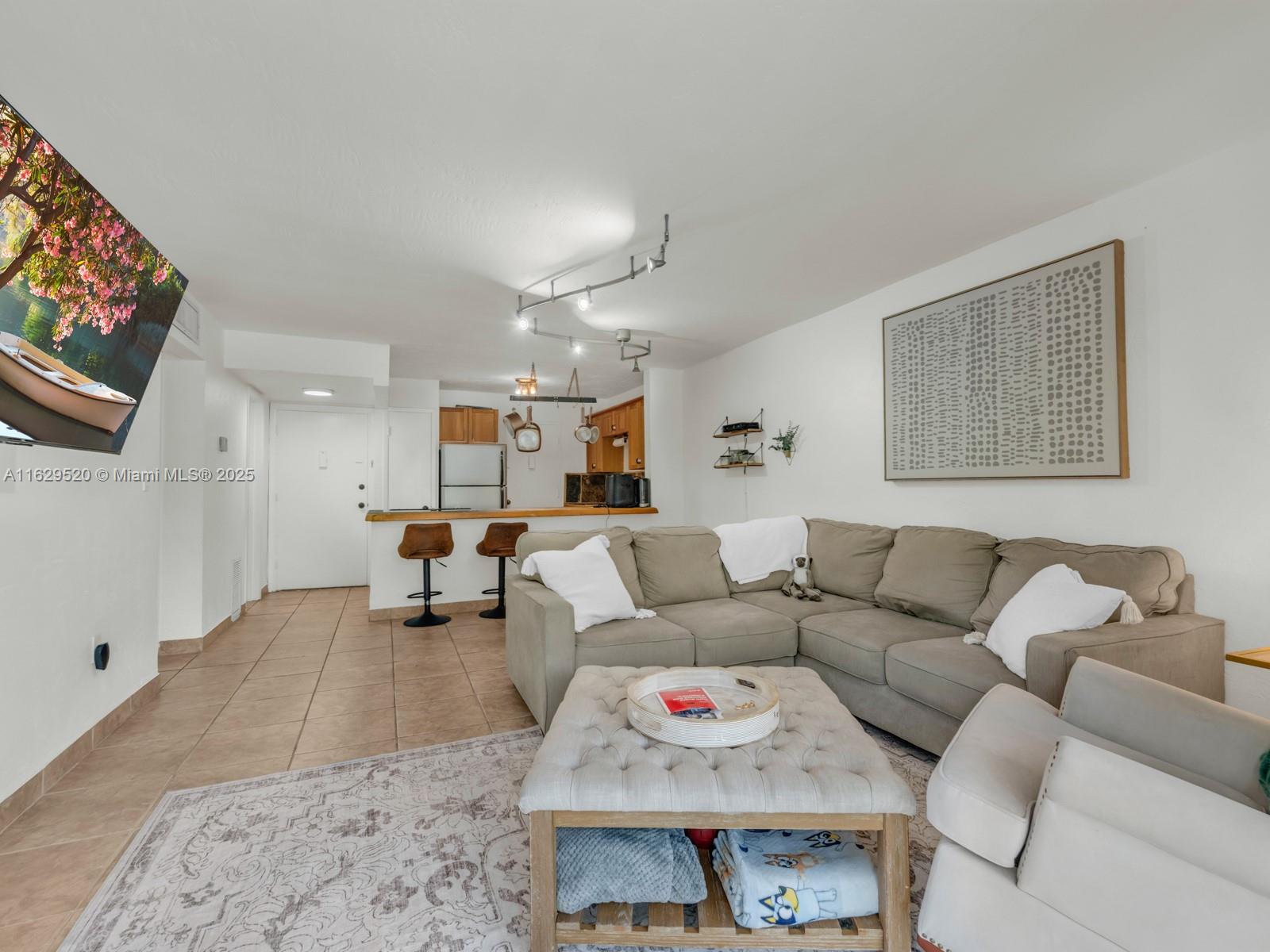 7403 SW 82nd St # 201N