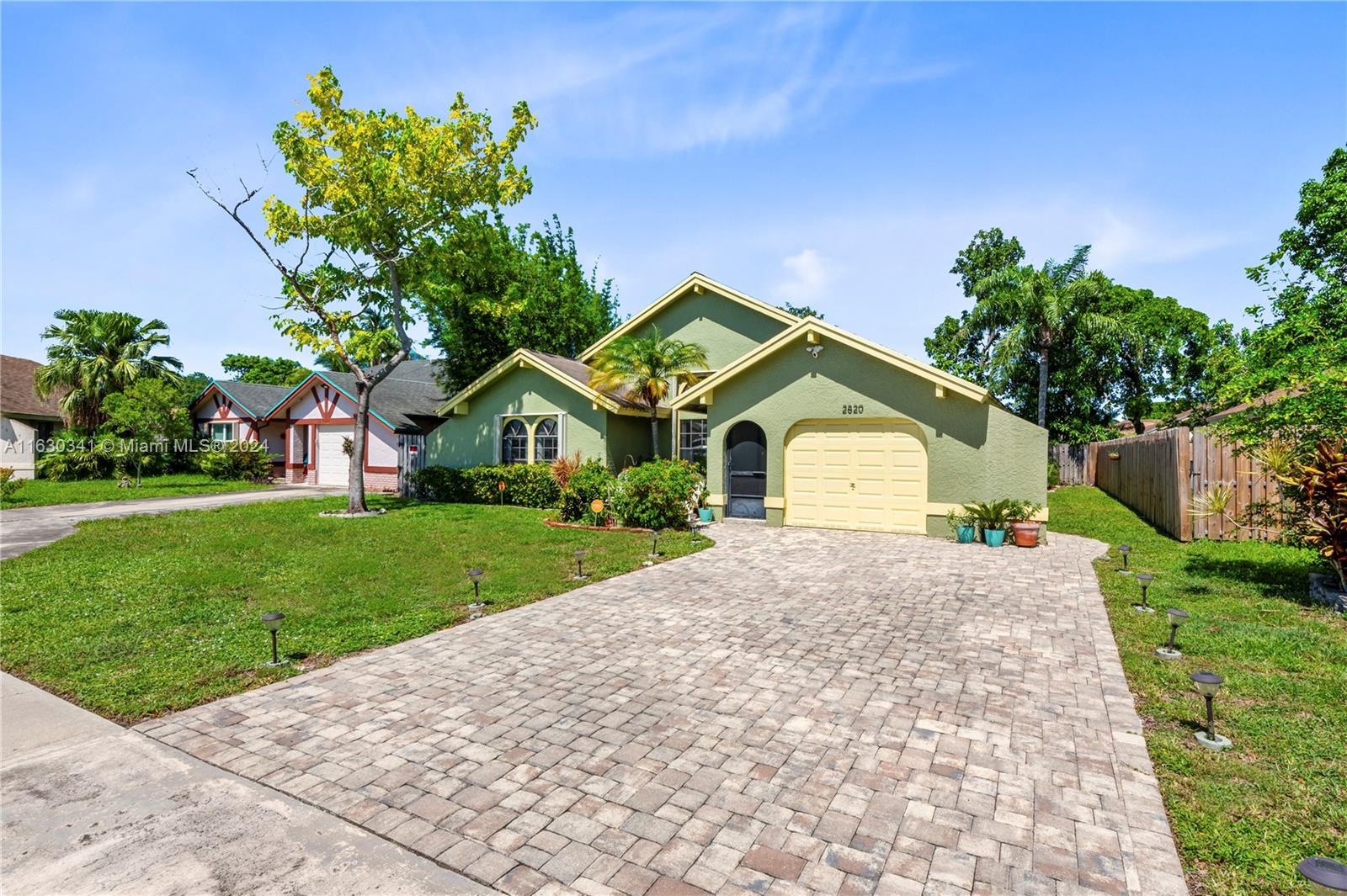 2820 NW 110th Ter